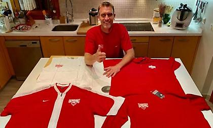 Ινιάκι Ντε Μιγκέλ: Σε δημοπρασία φανέλες του Ολυμπιακού στη μάχη κατά του κορωνοϊού