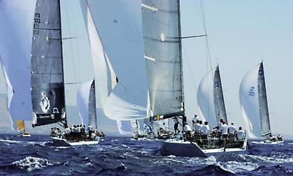 Στη σύσταση υγειονομικής επιτροπής για την άμεση επανεκκίνηση των ομίλων προχώρησε η ΕΙΟ