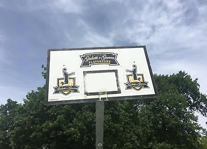 Αφαίρεσαν στεφάνια από τις μπασκέτες στην Μπολόνια για να μη συναθροίζεται κόσμος στα γήπεδα