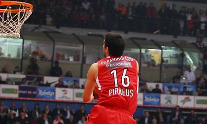 Με «Παπ» και «πράσινους» Τζέιμς-Γκάμπριελ τα κορυφαία ανάποδα καρφώματα της δεκαετίας (video)