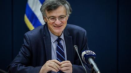 Τσιόδρας: «Κλειδί» για νεώτερες θεραπείες και εμβόλιο οι μεταλλάξεις του κορωνοϊού