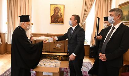 Η Κυβέρνηση της Ουγγαρίας πρόσφερε 10.000 προστατευτικές μάσκες στο Οικουμενικό Πατριαρχείο