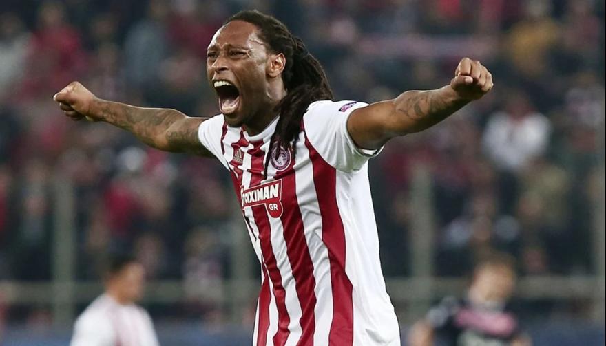 Νέος Μέλμπεργκ στον Ολυμπιακό: Κορυφαίο όνομα στόπερ για αντι-Σεμέδο