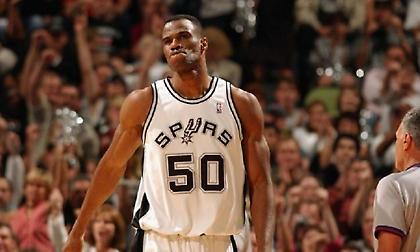 Ντέιβιντ Ρόμπινσον για Αϊζέια Τόμας: «Δεν θα έπρεπε να απορεί που δεν ήταν στην Dream Team»