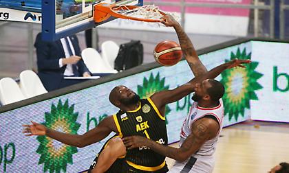 Συνελήφθη για παράνομη οπλοκατοχή ο πρώην σέντερ της Μπάμπεργκ, Κλιφ Αλεξάντερ!