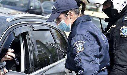 Νέες «καμπάνες» για αποστάσεις και μάσκες - Συλλήψεις για ανοιχτά μαγαζιά