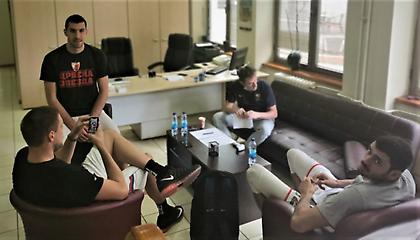 Αρνητικά όλα τα τεστ για τον κορωνοϊό στον Ερυθρό Αστέρα