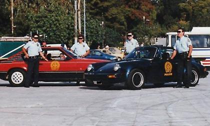 200 στη στροφή: Η «ομάδα Σίγμα» με τα supercars που έγινε ο φόβος των «κοντράκηδων»