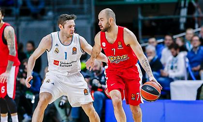 Με Σπανούλη οι καλύτερες… ποδιές της δεκαετίας (video)