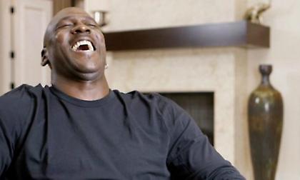 The Last Dance: Το viral γέλιο του Τζόρνταν στις ατάκες του Πέιτον για τους τελικούς του 1996! (vid)