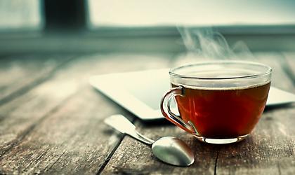 Με ποιον τρόπο το τσάι προστατεύει τα δόντια σας;