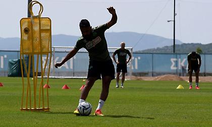 Κατοχή μπάλας και τελειώματα στον... πλήρη Παναθηναϊκό