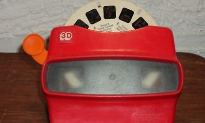 Τα αναγνωρίζεις ή ξέχασες; Θυμάσαι πώς λέγονταν 10 θρυλικά παιχνίδια των 90's;