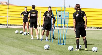 Με μοναδικό απόντα τον Ολιβέιρα η ΑΕΚ