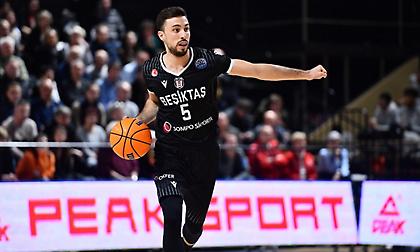 Παίρνει τον Άκπιναρ για έναν μήνα η Μπάγερν