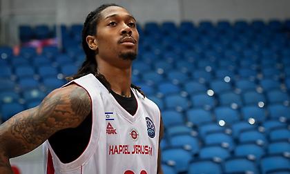 Επιστρέφει και ο Χόλαντ στη Χάποελ