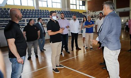 Επισκέφτηκε το Ολυμπιακό Χωριό ο Αυγενάκης