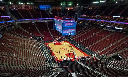 Κυβερνήτης Τέξας: «Από τις 31 Μαΐου οι αγώνες επαγγελματικού αθλητισμού χωρίς κόσμο»