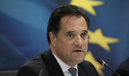 Γεωργιάδης: Σύντομα τα μέτρα θα γίνουν πιο ελαστικά στις παραλίες