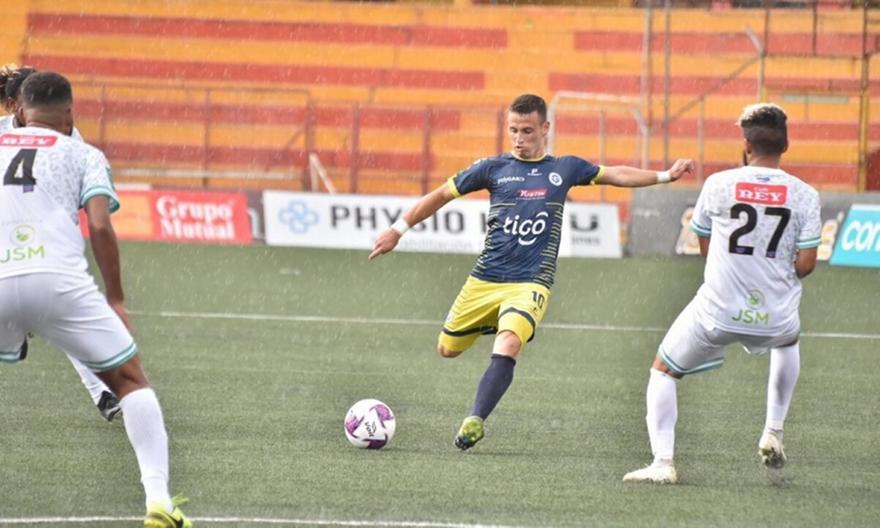 Το πρωτάθλημα της Κόστα Ρίκα έσπασε την… καραντίνα στην Αμερική