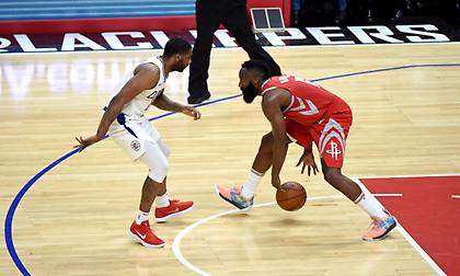 Οι καλύτερες ντρίμπλες του Χάρντεν την τελευταία πενταετία! (video)