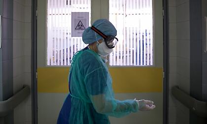 Κορωνοϊός-Ελλάδα: Τρία νέα κρούσματα και 2.876 συνολικά - Δύο θάνατοι