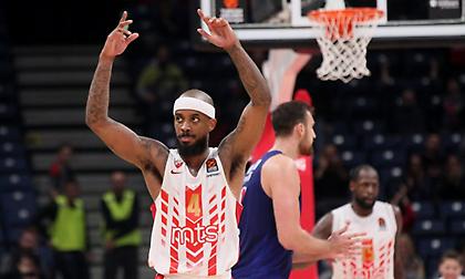 «Σε προχωρημένες διαπραγματεύσεις με Μπράουν ο Παναθηναϊκός - Θέλει και Χολ»