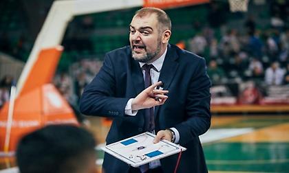 Δέδας στο sport-fm.gr: «Είναι εκτός πλάνων ο Φόστερ, θα παίξει στην Ευρωλίγκα»