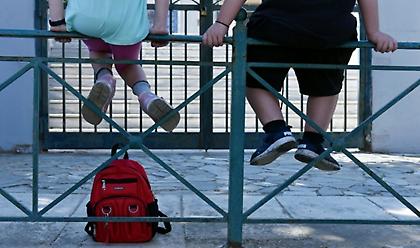 Κεραμέως: Έτσι θα ανοίξουν δημοτικά-νηπιαγωγεία: Εκ περιτροπής, αποστάσεις, διαλείμματα