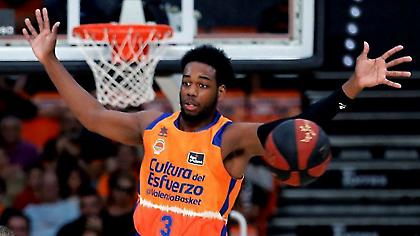 Λόιντ: «Δε τελείωσε όπως ήθελα η πρώτη μου σεζόν στην Ευρωλίγκα»