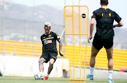 Η προπόνηση του Αραούχο (video)