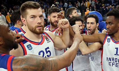 Εφές: Η κορυφαία ομάδα της σεζόν σε μία ιστορική στιγμή… ατυχίας! (videos)