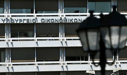 Μειωμένη προκαταβολή φόρου: Πώς θα δοθεί - Ποιες επιχειρήσεις τη δικαιούνται