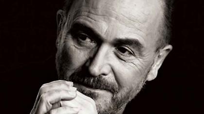 Σταμάτης Γονίδης: «Εμείς οι καλλιτέχνες έχουμε μεγαλύτερο κοινό από τους πολιτικούς»