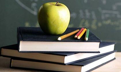 3 φράσεις που δολοφονούν την ελληνική γλώσσα κι όλοι νομίζουν ότι είναι σωστές