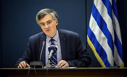 Συγκινητικό αντίο με Ελύτη από Τσιόδρα: Θα είχαμε 13.685 νεκρούς με πιο χαλαρά μέτρα