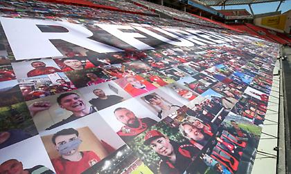 Γεμάτη με... φωτογραφίες η ‘’Bay Arena’’ (video)