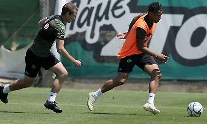 Οικογενειακό  διπλό υπό βροχή στον Παναθηναϊκό