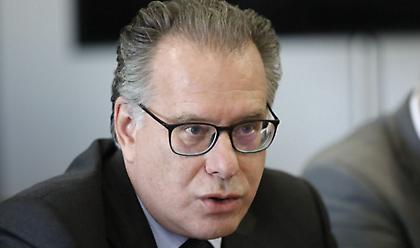 Κουμουτσάκος σε ΣΚΑΪ για προσφυγικό: Χρειάζονται πανευρωπαϊκές λύσεις