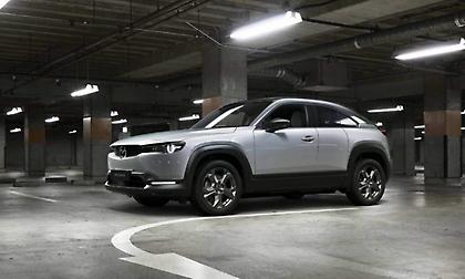 Η Mazda ξεκινά την παραγωγή του πρώτου της ηλεκτρικού αυτοκινήτου Mazda MX-30