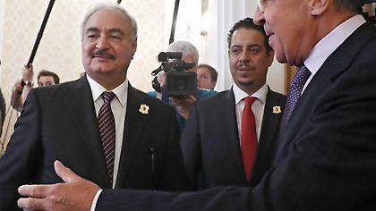 Τι ρόλο παίζει η Ρωσία στη Λιβύη: Υβριδική στρατηγική με μισθοφόρους για τον Χαφτάρ