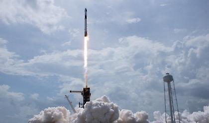 SpaceX: Έφτασαν στον Διεθνή Διαστημικό Σταθμό οι αστροναύτες του Dragon (vid)