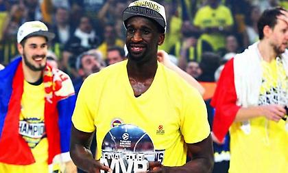 Ούντο: «Χάσαμε την πρώτη Ευρωλίγκα για ένα ριμπάουντ, είμαι ευγνώμων στον Ομπράντοβιτς»