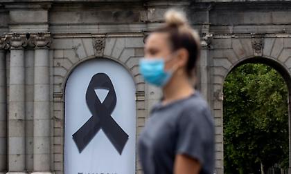 Στους 377.213 οι νεκροί - Πάνω από 6,3 εκατομμύρια τα κρούσματα