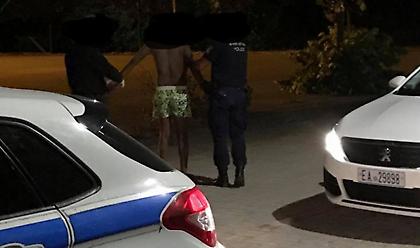 Κοζάνη: Πρόσφυγες πέταξαν πέτρες σε διερχόμενο αυτοκίνητο