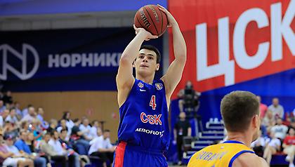 Ανανέωσε με Χομένκο η ΤΣΣΚΑ