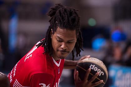 Μέχρι τα… 39 στη Σαλόν ο Ζελαμπάλ