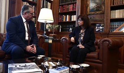 Κουτσούμπας σε Σακελλαροπούλου: «Επικίνδυνες οι εξελίξεις στα ελληνοτουρκικά»