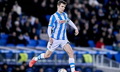 «Βλέπει» Γιορέντε η Μονακό