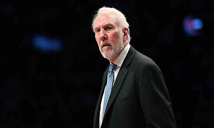 Πόποβιτς: «Η χώρα μας αντιμετωπίζει πρόβλημα και ο βασικός λόγος είναι ο ρατσισμός» (video)